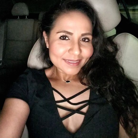 Meet your Posher, Irene - Picture 1 of 1